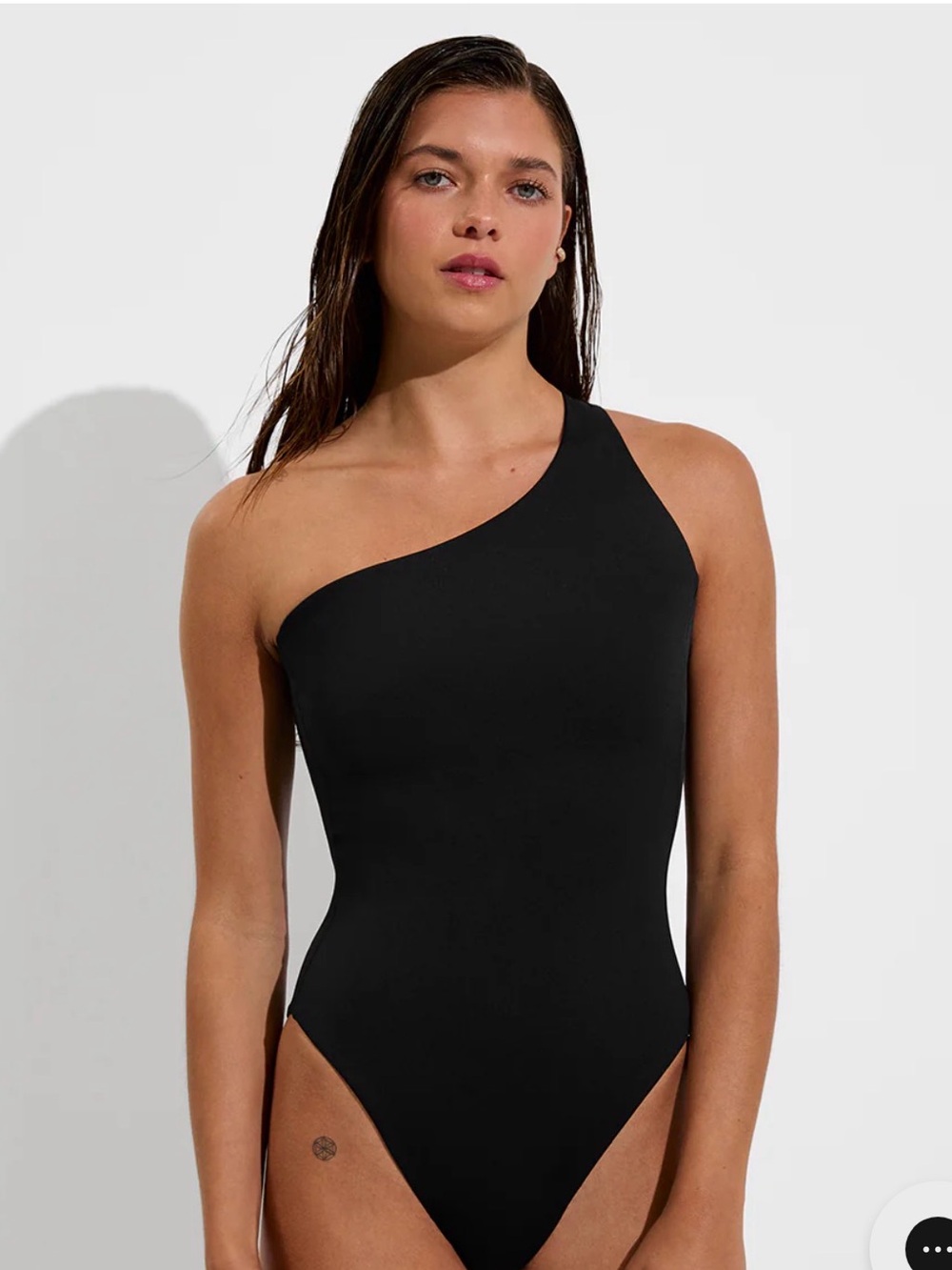 Left on Friday Shoreline Suit XLT